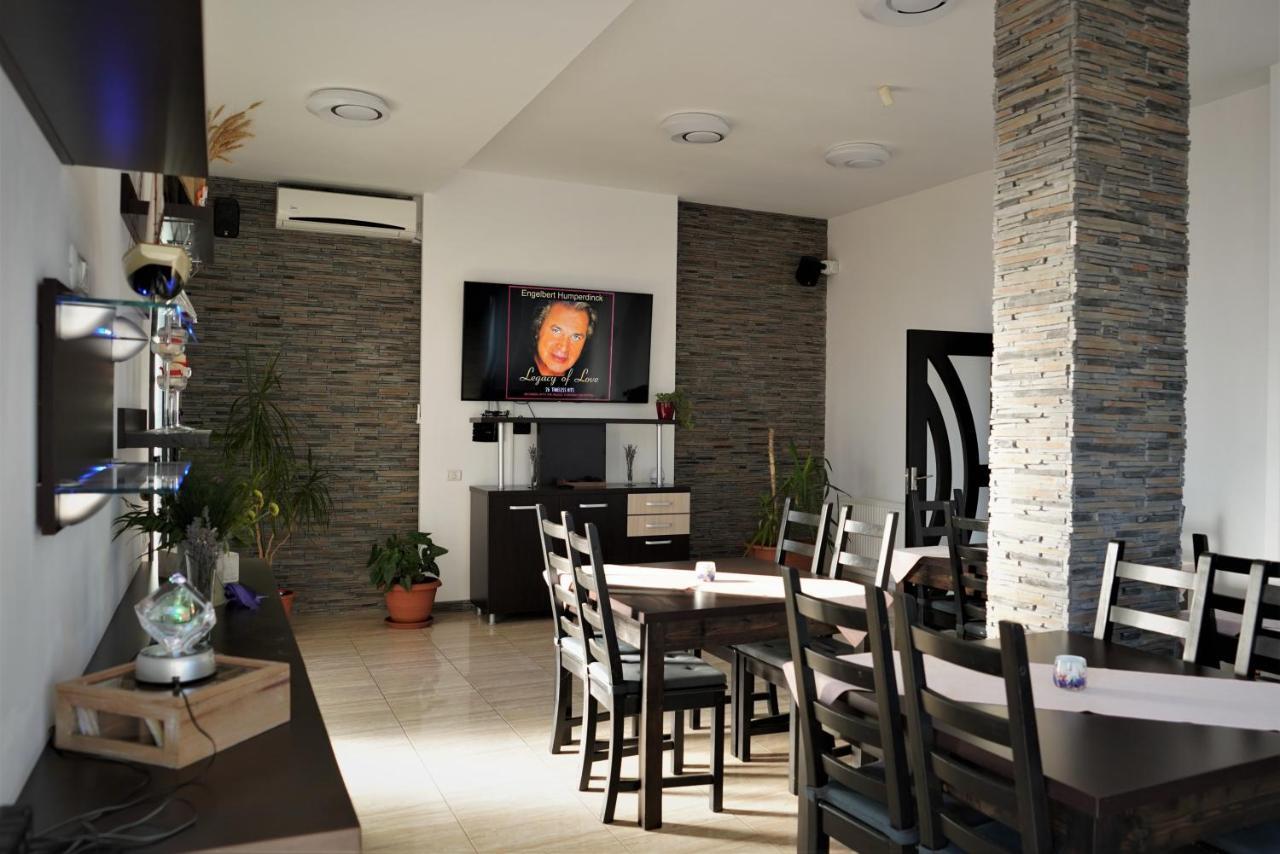 Indeep Club Hotel Cumpăna Kültér fotó