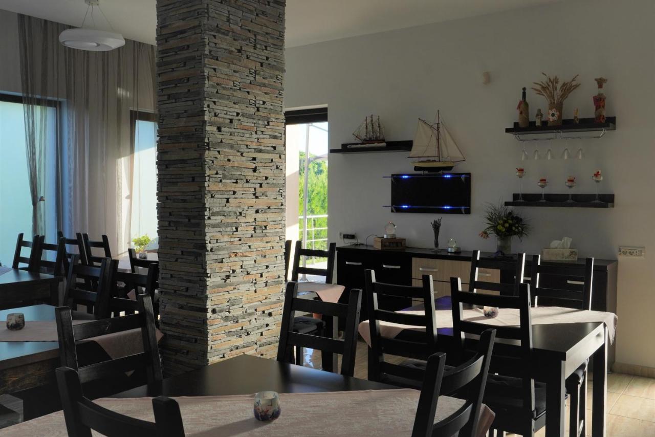 Indeep Club Hotel Cumpăna Kültér fotó