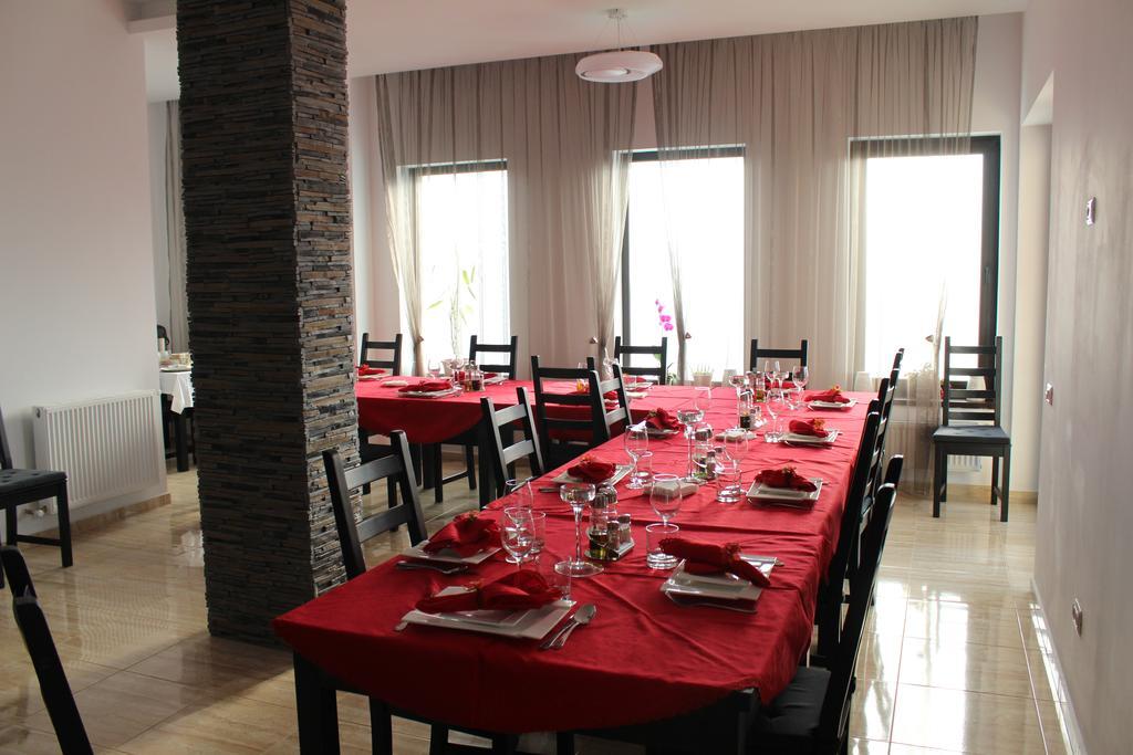 Indeep Club Hotel Cumpăna Kültér fotó